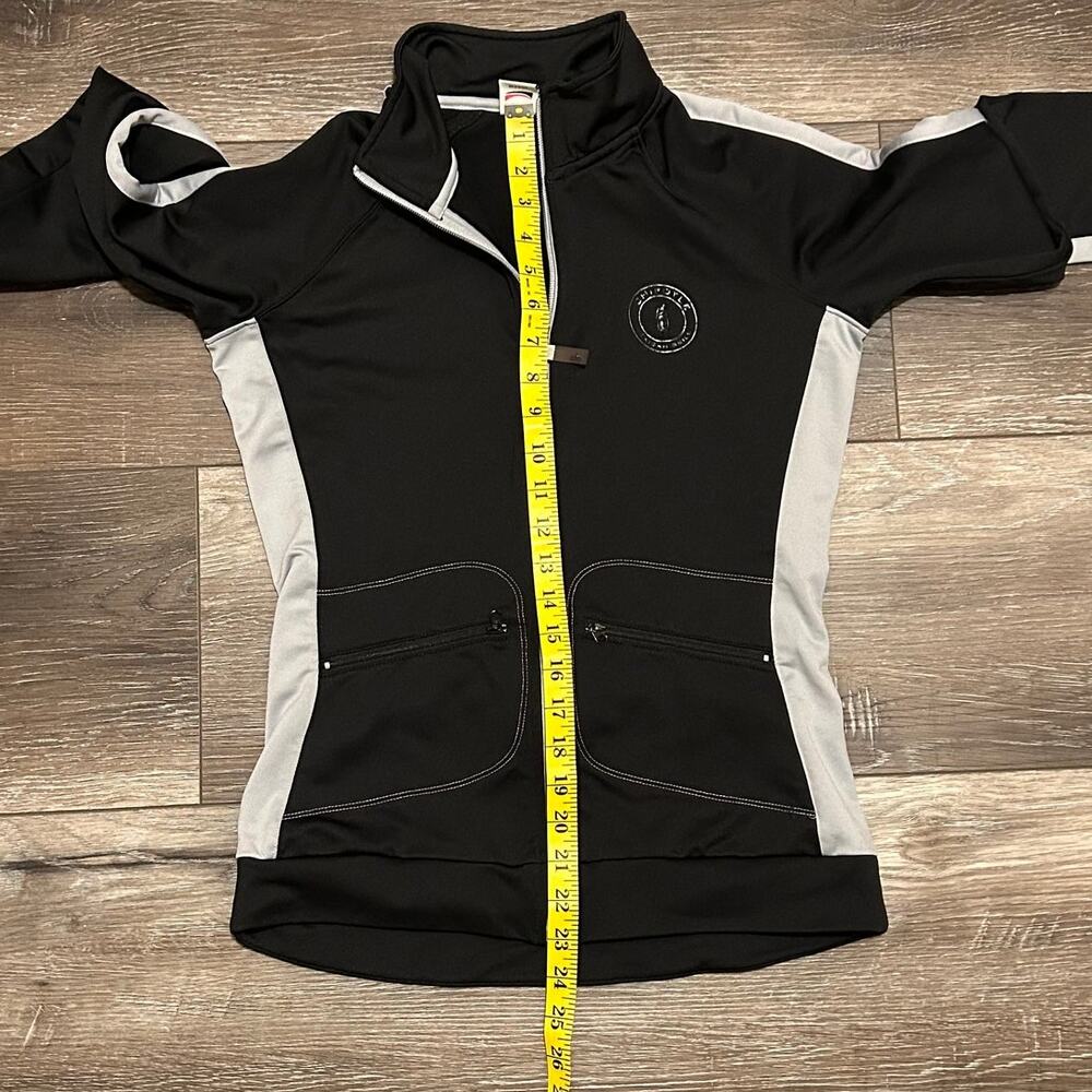 Alo Yoga Cool fit Long Sleeve Full Zip Jacket Women’s Size Medium Black & Gray - Picture 13 of 13